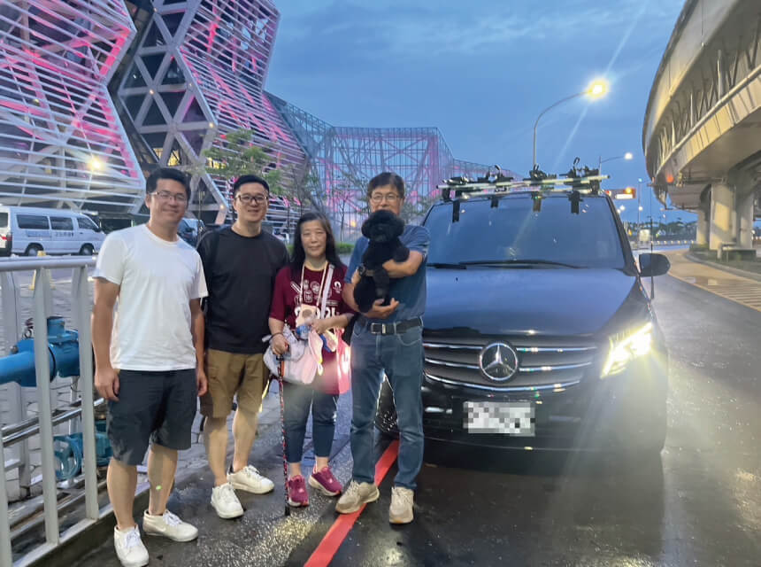 利捷包車的最新花絮圖片